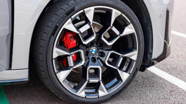 BMW iX3 50 xDrive - alloy wheel
