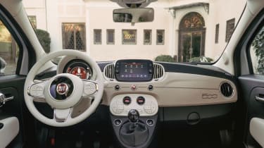 Fiat 500 Collezione - interior 