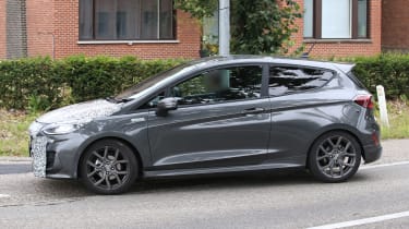 Ford Fiesta 2021 spy