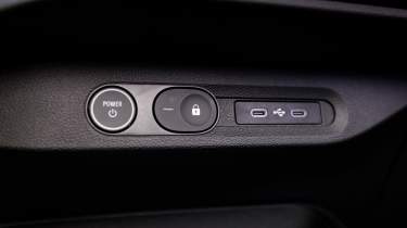 Renault Twingo - interior detail