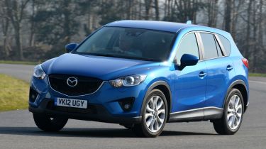 Mazda CX-5 Sport 2.2D front cornering