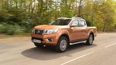 Nissan Navara long-term - front tracking