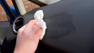 Best car cleaning wipes
