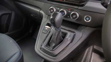 Nissan Townstar EV - gear selector