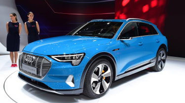 Audi e-tron - Paris front static