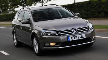 VW Passat Estate 2.0 TDI front tracking