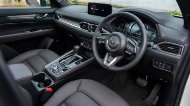 Mazda CX-5 2.5 GT Sport - interior