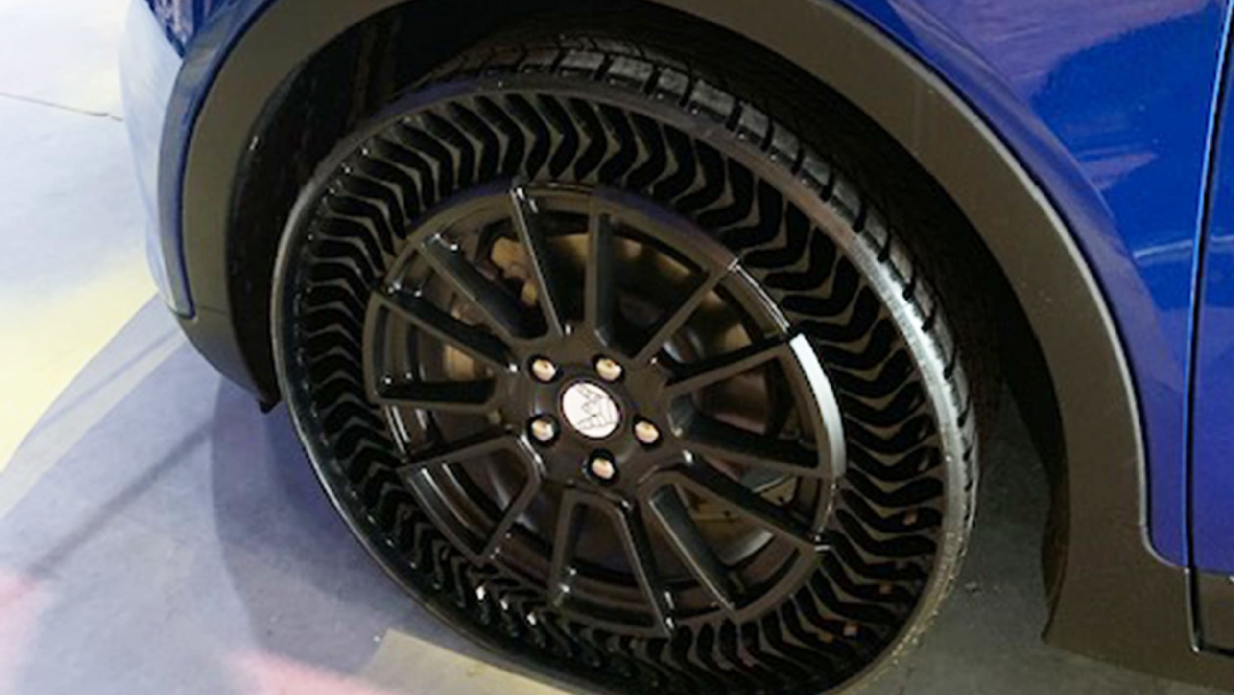 Michelin develops new airless tyre - pictures | Auto Express