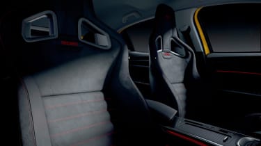 Renault Megane R.S. Ultime - front seats