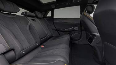 Denza Z9GT EV - rear seats