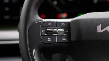 Kia EV9 Air - steering wheel controls