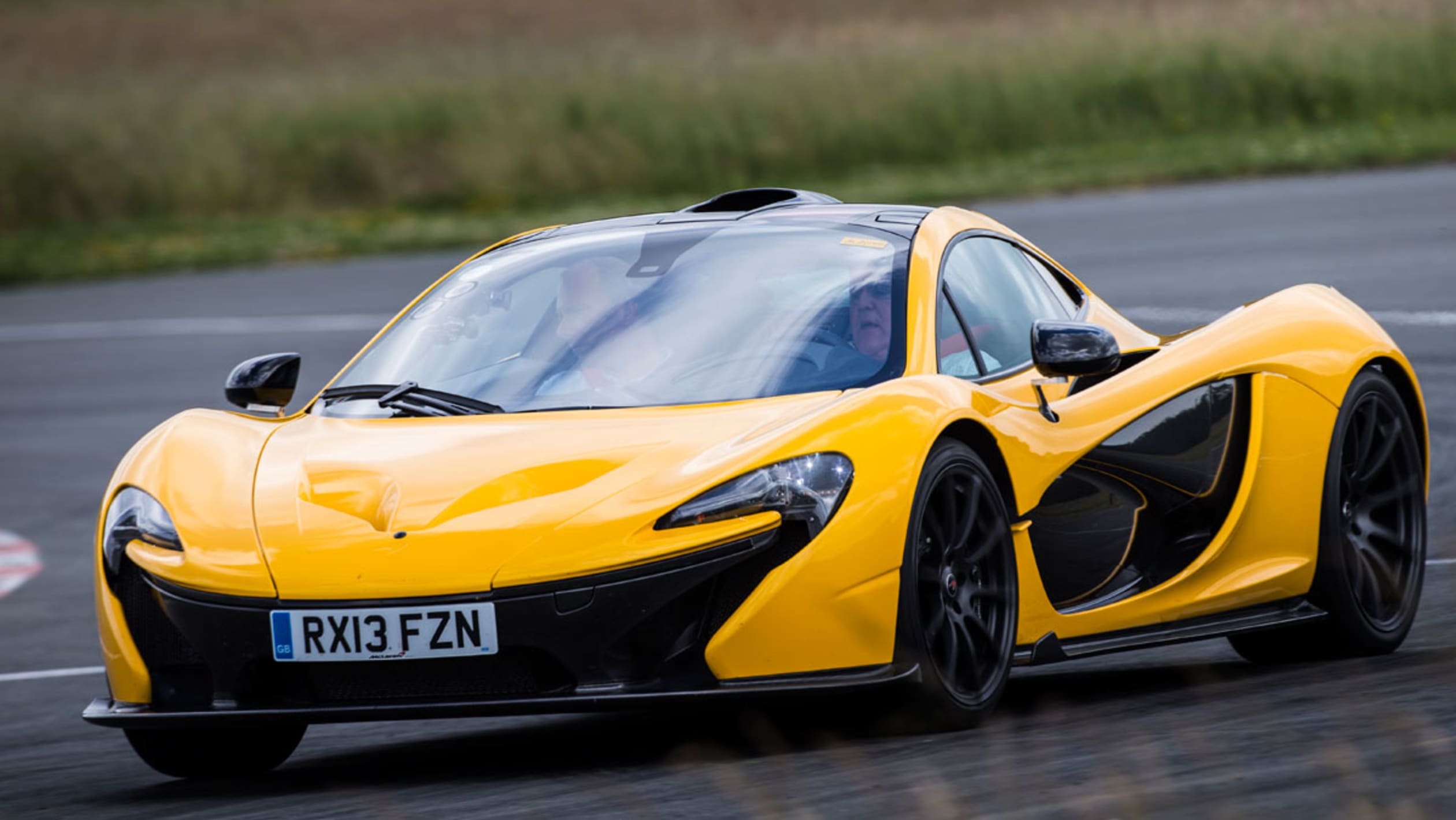 McLaren P1 first review pictures | Auto Express