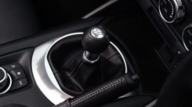 Mazda MX-5 - gear lever