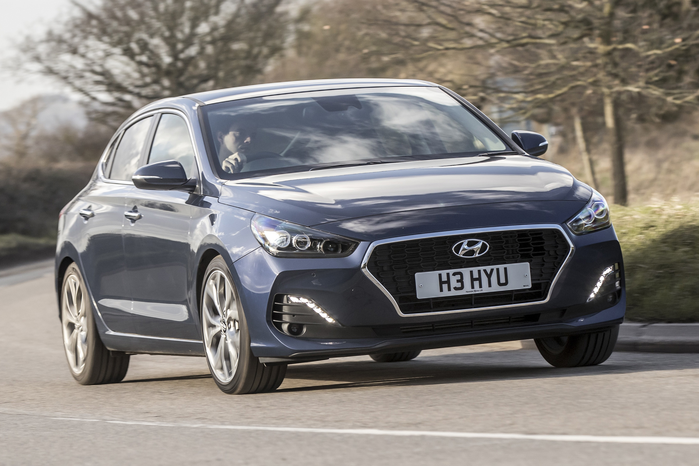 New Hyundai i30 Fastback 2018 review | Auto Express