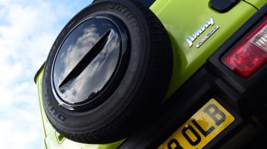 Suzuki Jimny - spare wheel