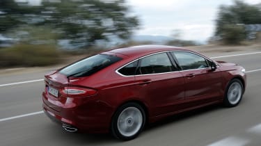 New Ford Mondeo Zetec 1.0 Ecoboost rear tracking