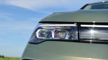 Volkswagen Tiguan - head light detail