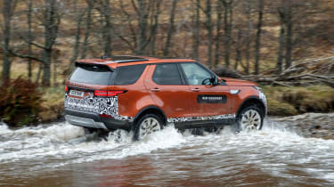 Land Rover Discovery prototype - action water