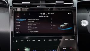 Hyundai Tucson MHEV - infotainment