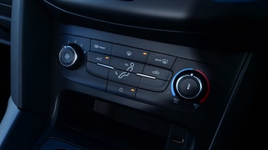 Ford Focus ST-Line - centre console
