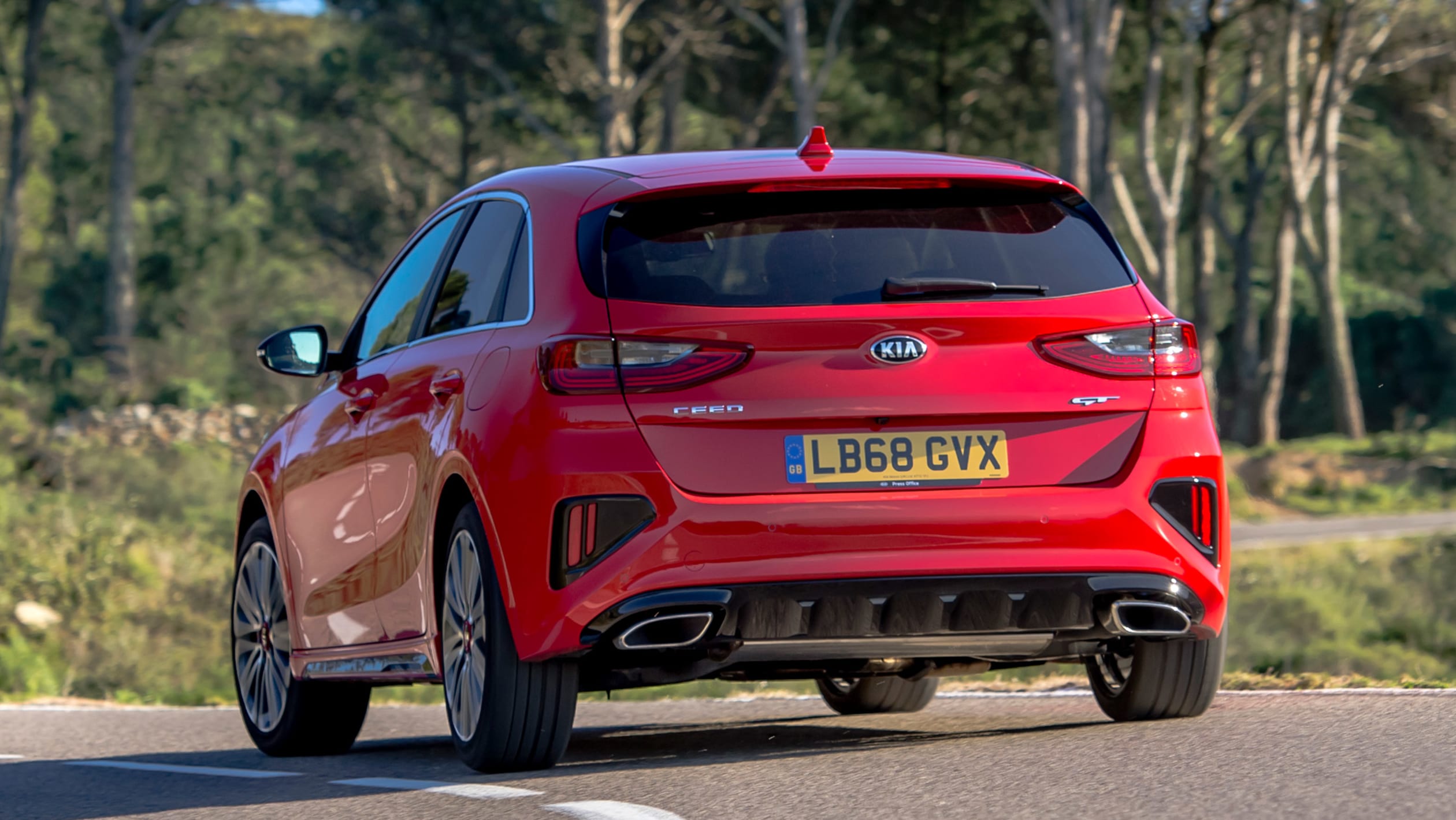 New Kia Ceed GT 2019 Review - Pictures | Auto Express