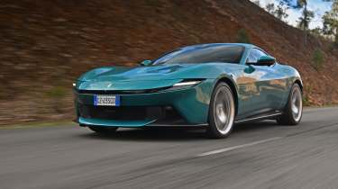 Ferrari Amalfi - front tracking