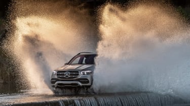 Mercedes GLE - off-road front