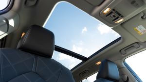 Toyota Highlander - panoramic roof