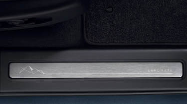 Land Rover Discovery Landmark - sill