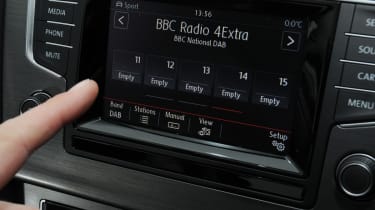 Volkswagen Golf centre console