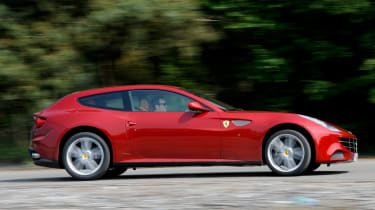 Ferrari FF panning