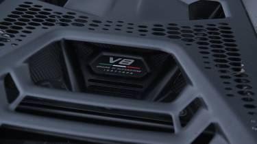 Lamborghini Temerario Alleggerita - engine badge