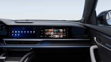 Renault Filante - screens