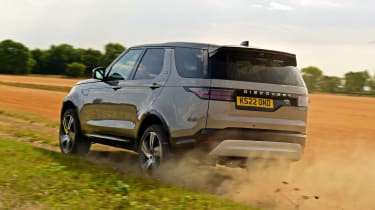 Land Rover Discovery Metropolitan Edition - rear off-road
