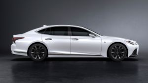 Lexus%20LS%202020%20facelift%20official-2.jpg
