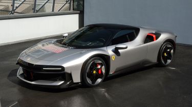 Ferrari CZ26 - front