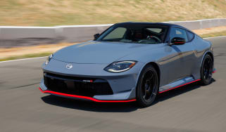Nissan Z Nismo - front tracking