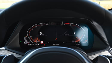 BMW X6 - dials