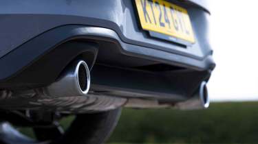 Volkswagen Golf GTI - exhaust detail