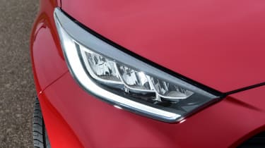 Toyota Yaris - front light