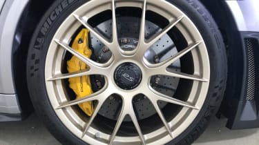 Porsche 911 GT2 RS - Goodwood wheel