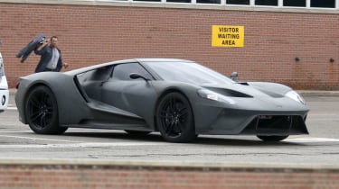 Ford GT spyshots front