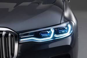 New BMW X7 studio shoot