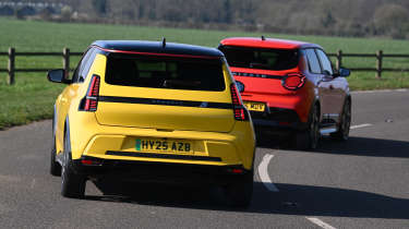 Renault 5 and Nissan Micra - rear tracking