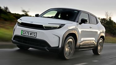 Toyota Urban Cruiser - front