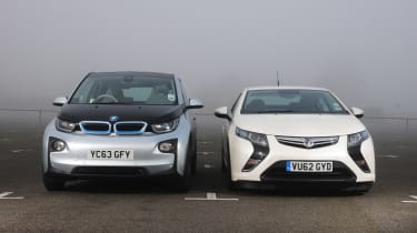 BMW i3 vs Vauxhall Ampera