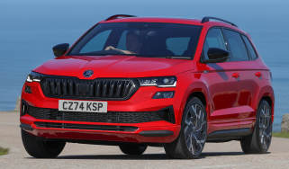 Skoda Karoq SEL Edition - front 3/4