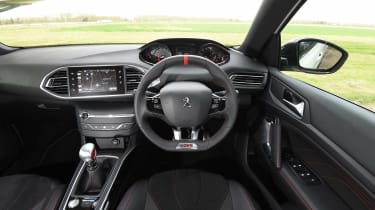 Peugeot 308 GTi - interior