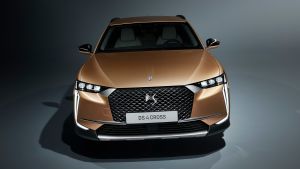 DS 4 Cross - full front