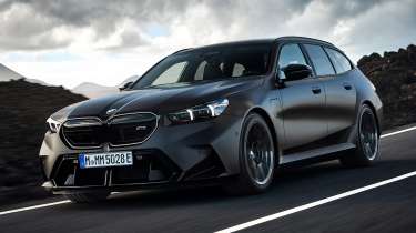 BMW M5 Touring - front